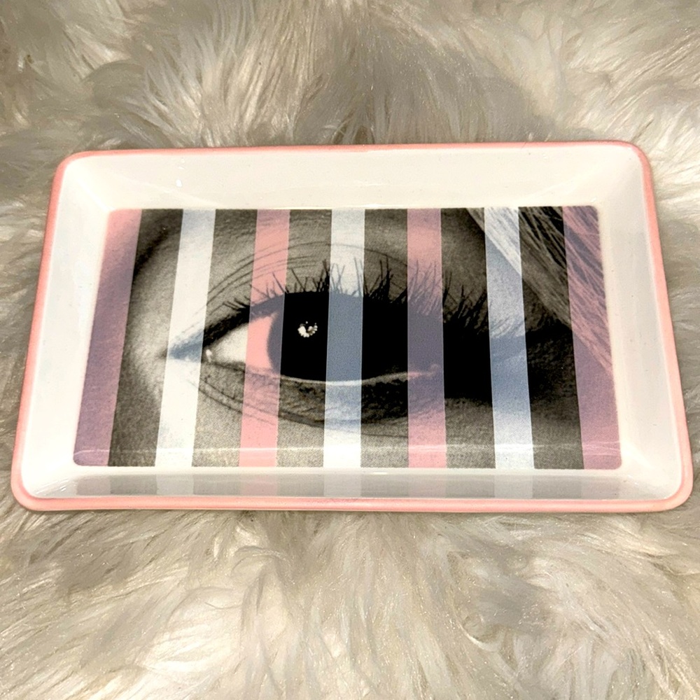Ariana Grande Fragrance/Jewelry tray